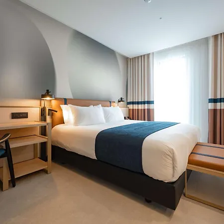 Western Premier Malta מלון 4*