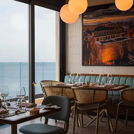 Western Premier Malta מלון