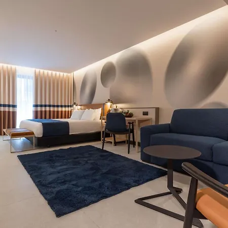 Western Premier Malta סיינט פול ביי