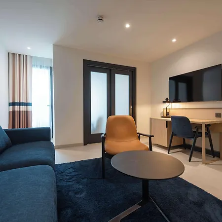 Western Premier Malta מלון 4*